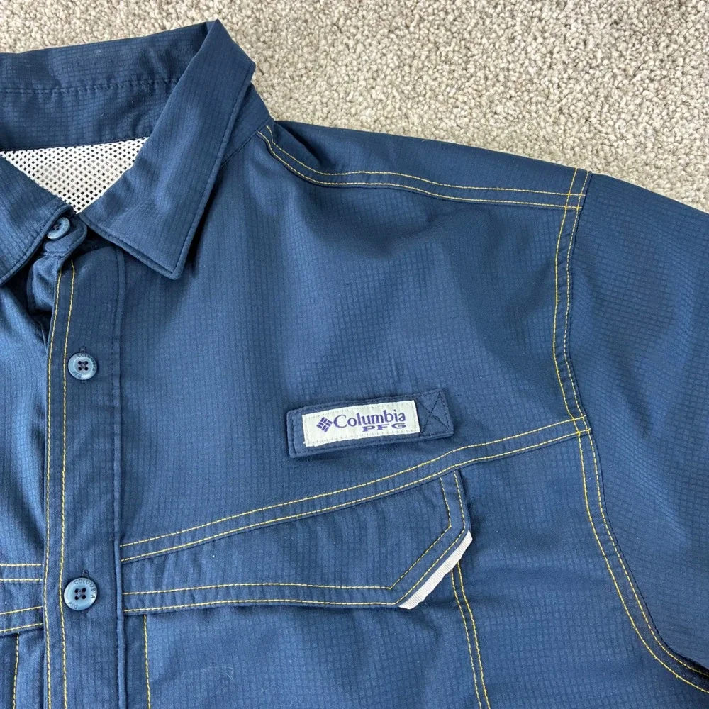 Columbia‎ PFG WVU Blue Mountaineers Button Up Fishing Shirt Mens Short Sleeve
